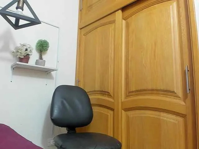 Live sex webcam photo for Tommy-Myler #276178418