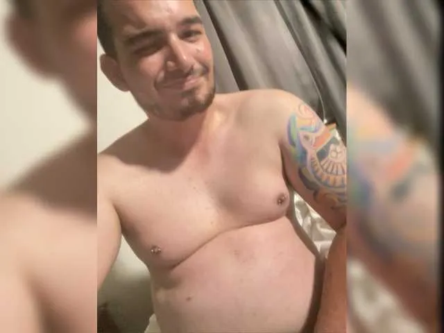 Live sex webcam photo for TommyBolt #276114221