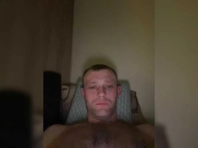 Live sex webcam photo for TomyMoon #290433936