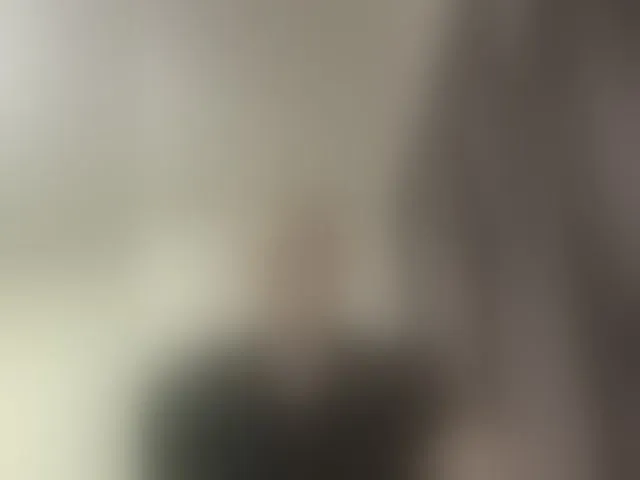 Live sex webcam photo for TomyMoon #293624343