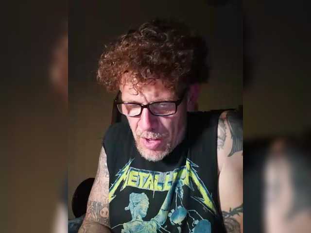 Live sex webcam photo for Tone9210 #289318252