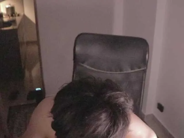 Live sex webcam photo for TonyHoffa #292231459