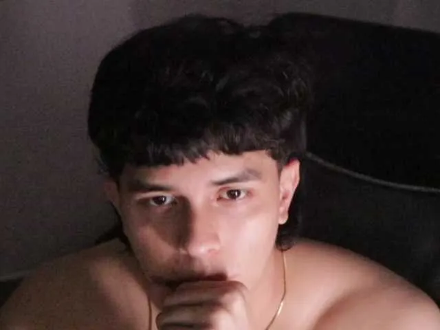 Live sex webcam photo for TonyHoffa #292292264