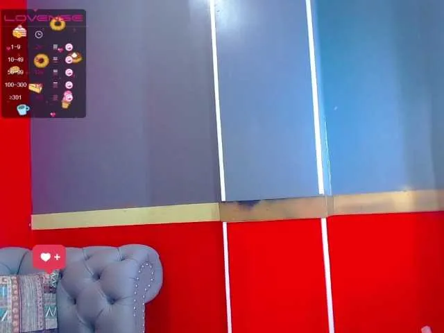 Live sex webcam photo for TonyLarson #273772646