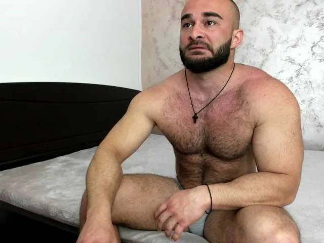 Live sex webcam photo for TonyMuscles #290893894