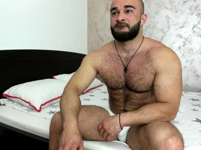 Live sex webcam photo for TonyMuscles #290907196