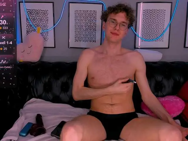 Live sex webcam photo for TonyWiliam #277719052