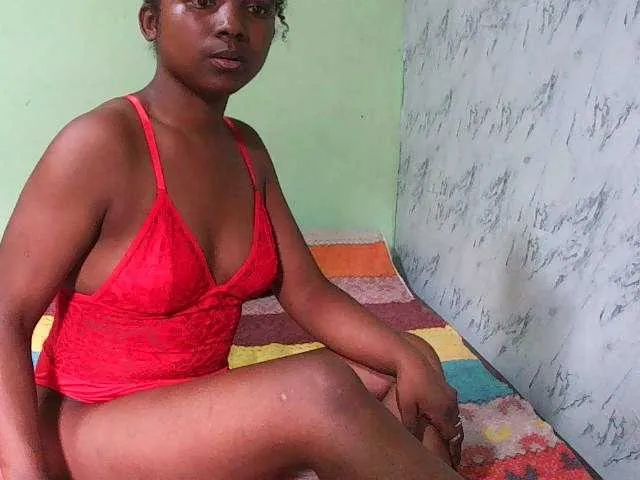 Live sex webcam photo for Tonyah1 #293067639