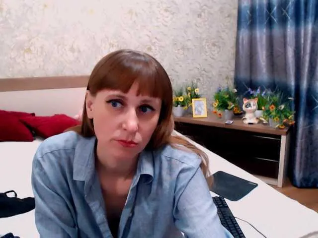 Live sex webcam photo for Tori-Vi #276972027