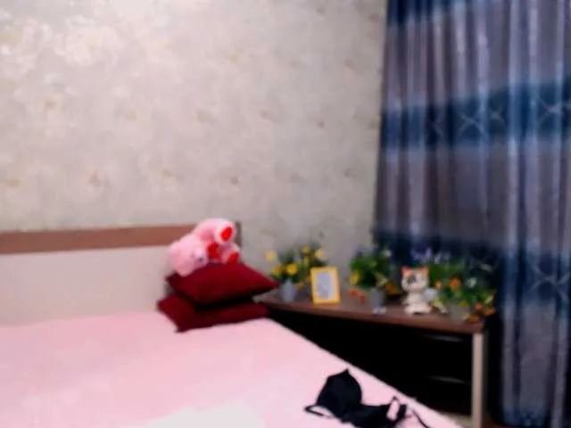 Live sex webcam photo for Tori-Vi #277021208
