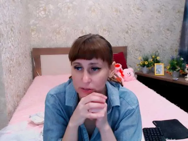 Live sex webcam photo for Tori-Vi #277211608