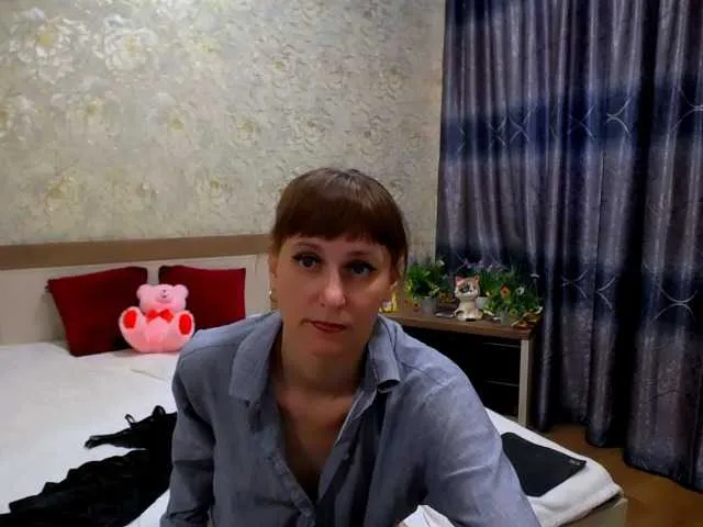 Live sex webcam photo for Tori-Vi #277460750