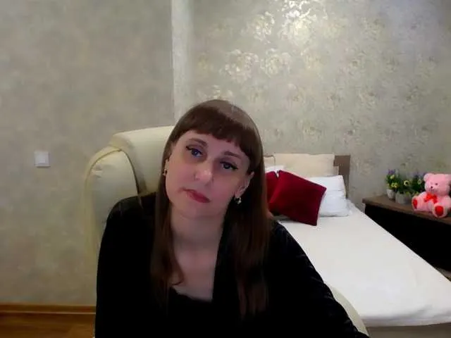 Live sex webcam photo for Tori-Vi #277943010