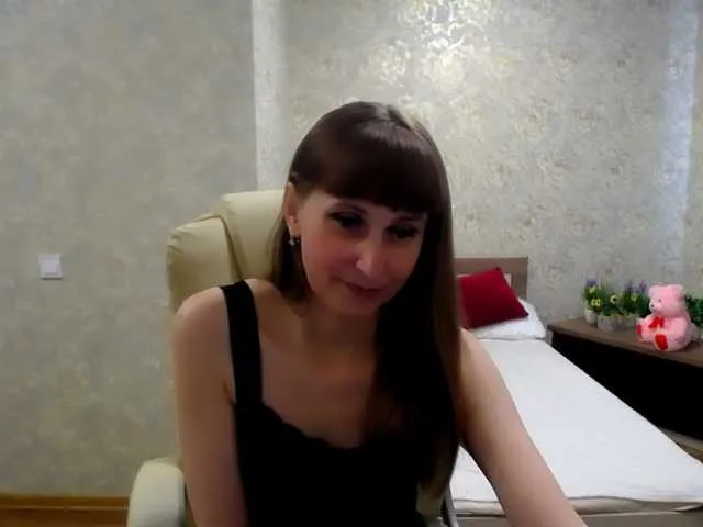 Live sex webcam photo for Tori-Vi #277990326