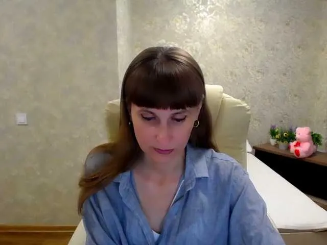 Live sex webcam photo for Tori-Vi #277998880