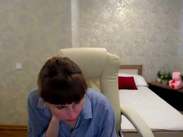 Live sex webcam photo for Tori-Vi #278002389