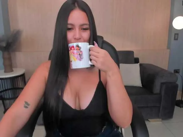 Live sex webcam photo for ToriCross #276012114