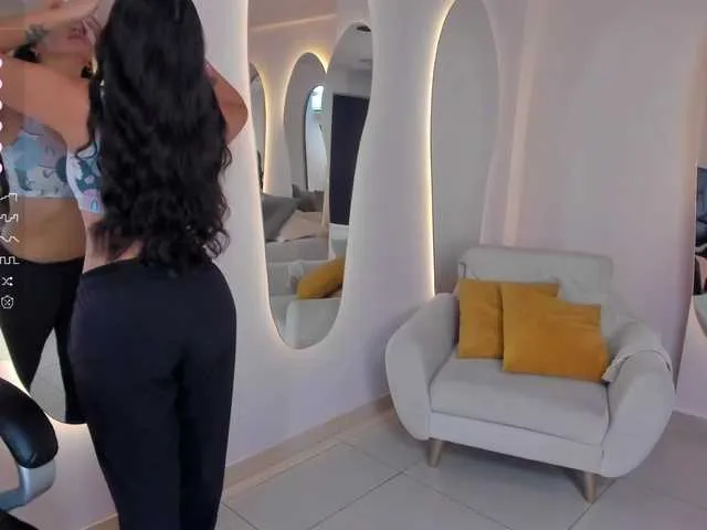 Live sex webcam photo for ToriCross #276248376