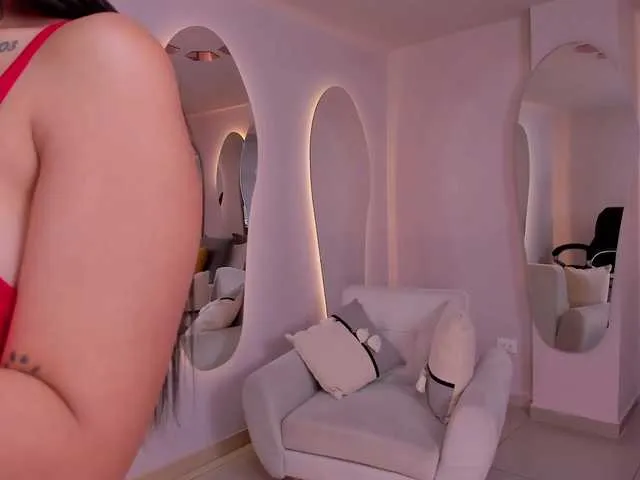 Live sex webcam photo for ToriCross #276936680