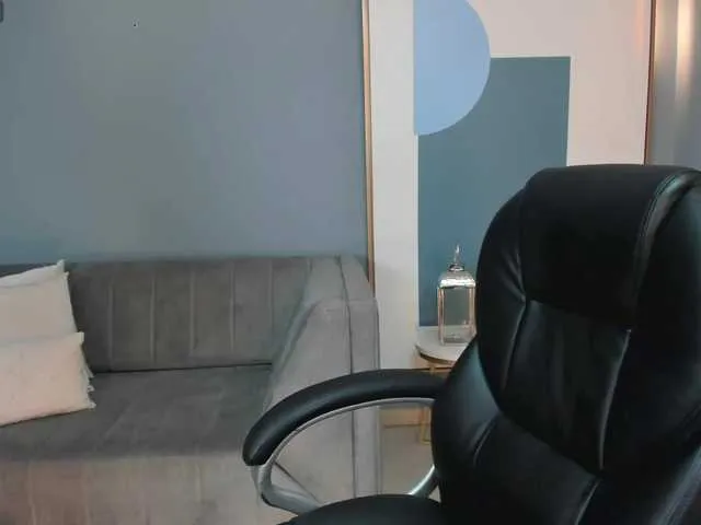 Live sex webcam photo for ToriCross #277029172