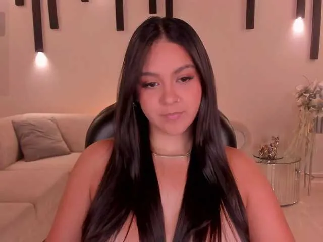 Live sex webcam photo for ToriCross #290433766