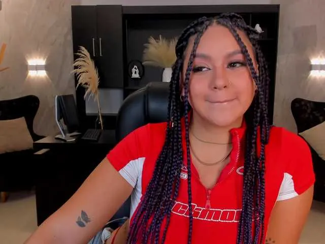 Live sex webcam photo for ToriCross #290562199