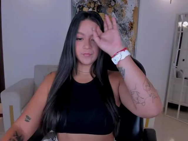 Live sex webcam photo for ToriCross #290772319