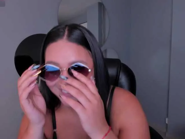 Live sex webcam photo for ToriCross #290829400