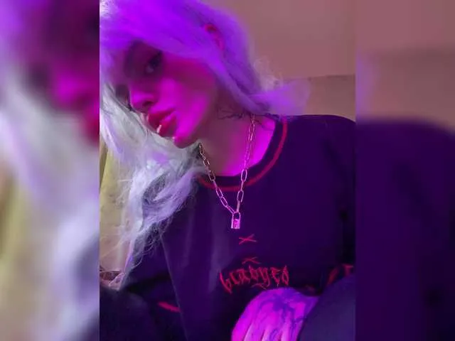 Live sex webcam photo for Torinori #291446917