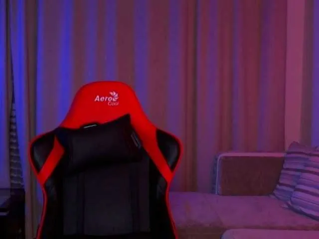 Live sex webcam photo for TorontoTokio #275666995