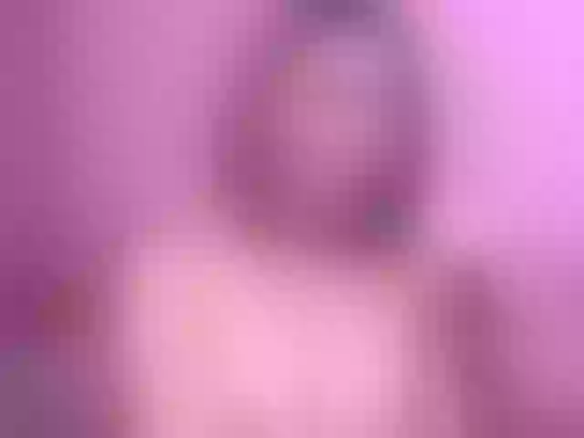 Live sex webcam photo for TorontoTokio #276004599