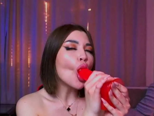 Live sex webcam photo for TorontoTokio #276308798
