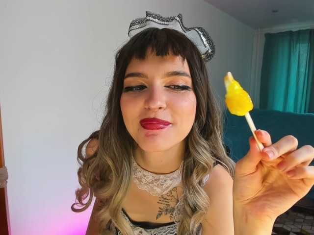 Live sex webcam photo for TottiRaran #276175545