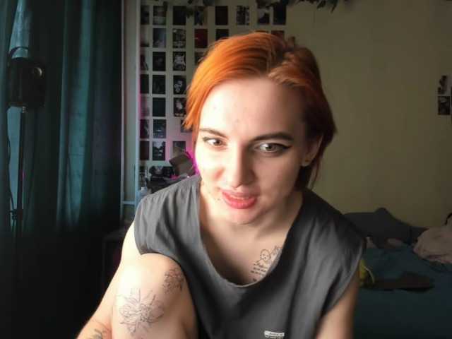 Live sex webcam photo for TottiRaran #277824291