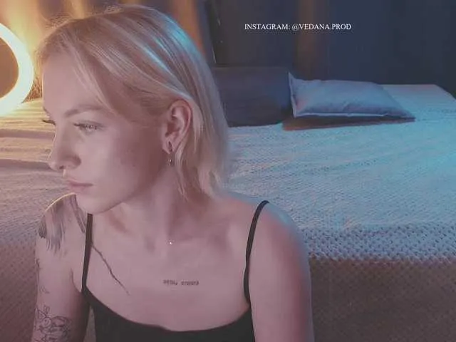 Live sex webcam photo for TouchMyAss #278130111