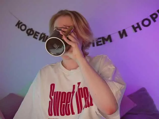 Live sex webcam photo for TouchMyAss #291053521