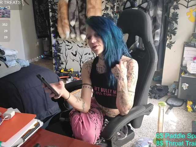 Live sex webcam photo for ToxicDoll #290441223