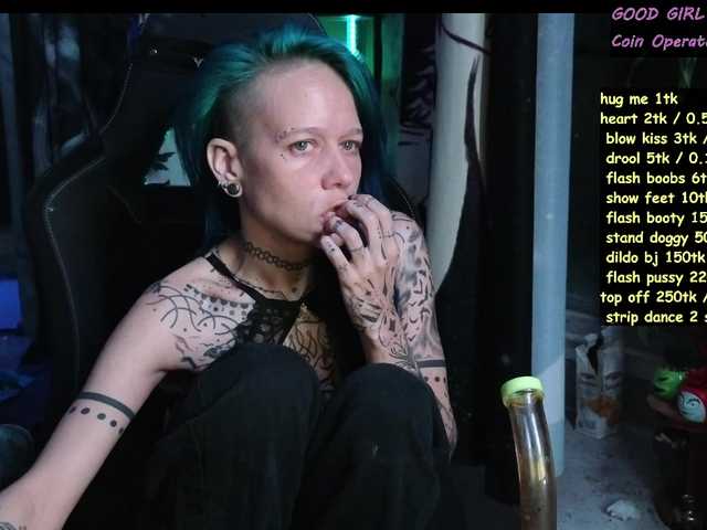 Live sex webcam photo for ToxicDoll #291013559