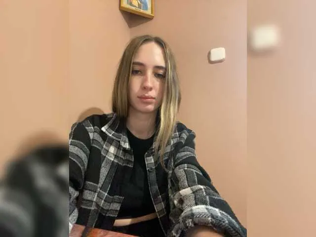 Live sex webcam photo for Toy444 #275508807