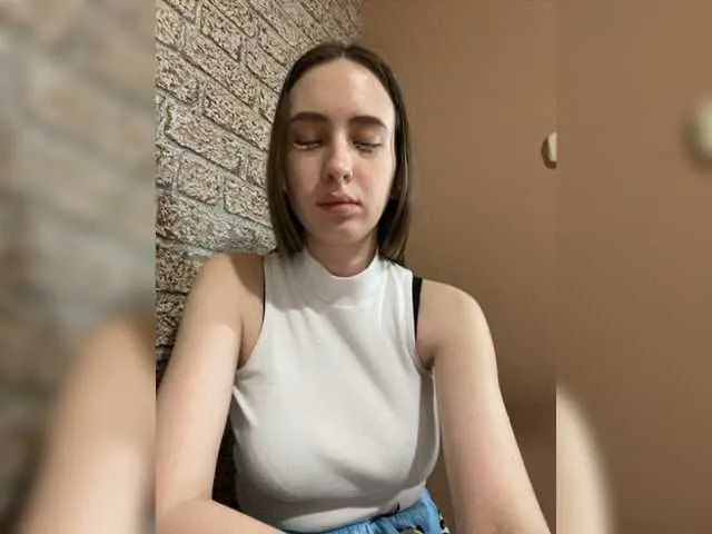 Live sex webcam photo for Toy444 #277462300