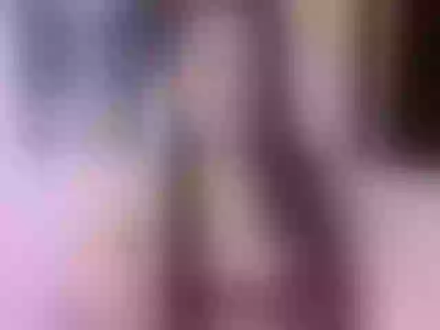 Live sex webcam photo for TracyMillerX #271890503