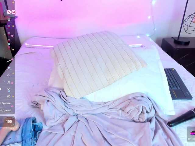 Live sex webcam photo for Tracylambo #292365071