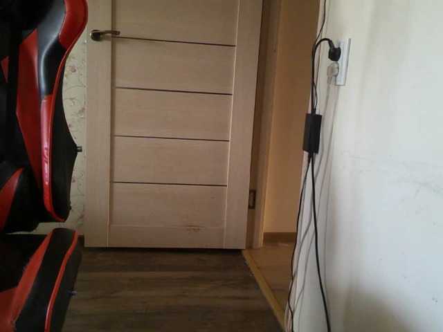 Live sex webcam photo for Transika #288312747