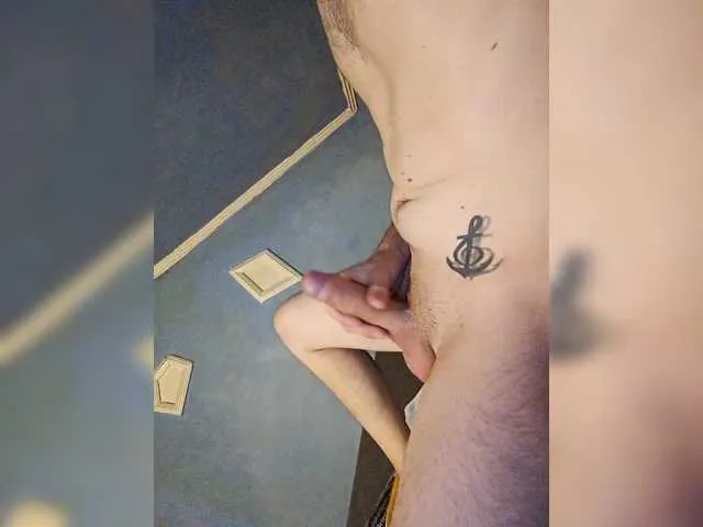 Live sex webcam photo for Tresh10 #291717358