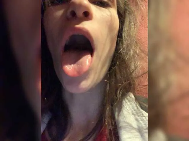 Live sex webcam photo for TreshGirls #276296657