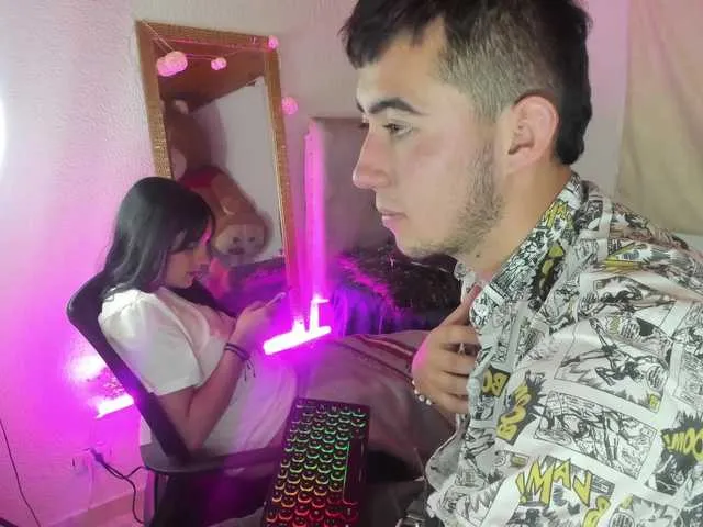 Live sex webcam photo for Trevor-clohe #274529513