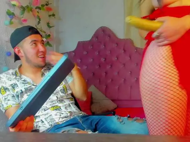 Live sex webcam photo for Trevor-clohe #275375403