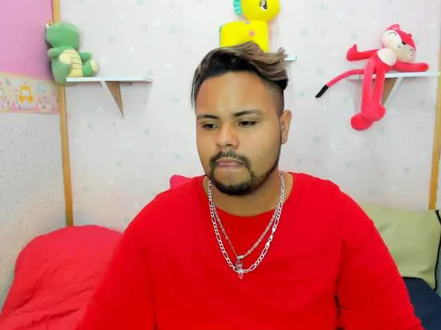 Live sex webcam photo for TrevorBlyth #277312519