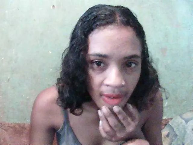 Live sex webcam photo for TriciaBella #290619791