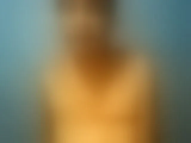 Live sex webcam photo for TriciaBella #292735462